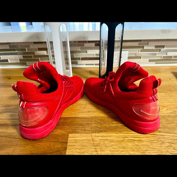 Shoes Aldo size 6.5 color red - Picture 2 of 2